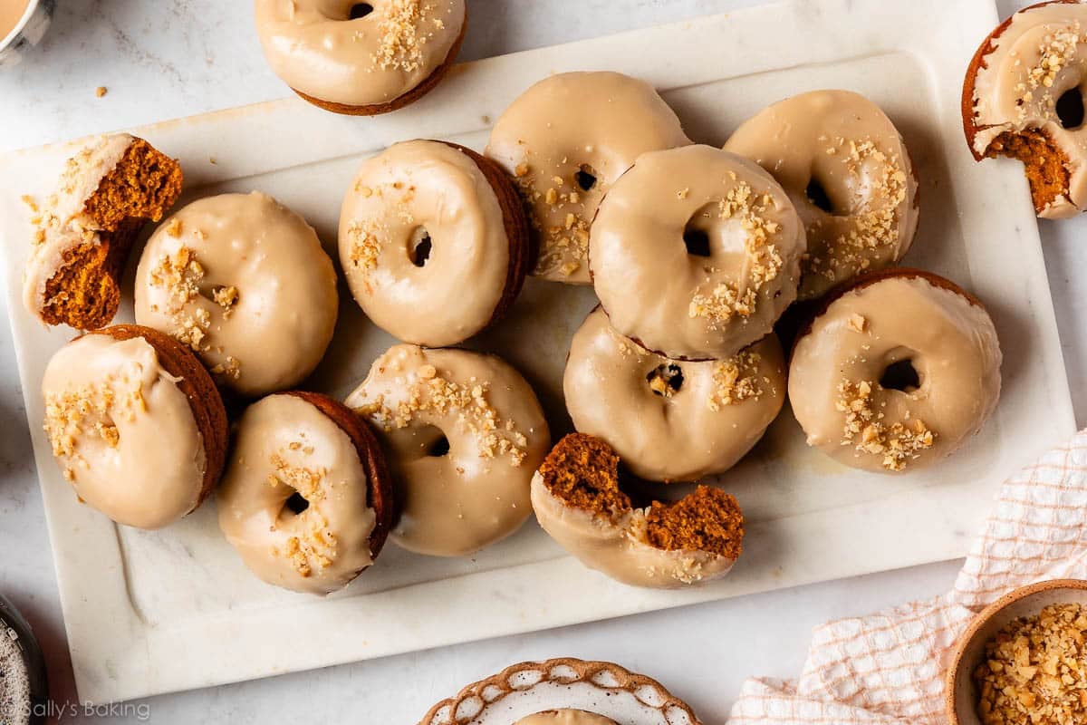 Quick & Easy Baked Pumpkin Donuts: Your 25-Minute Fall Treat